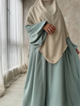 Load image into Gallery viewer, Balloon sleeve Large madina silk Abaya
