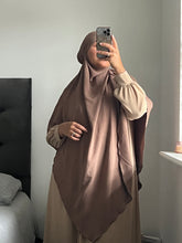 Load image into Gallery viewer, Khimar medium -  Crepe  -  Mocha
