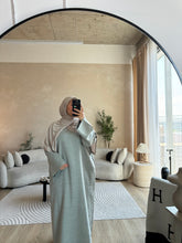 Load image into Gallery viewer, Everyday Linen Melange Abaya
