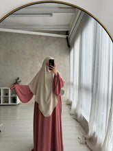 Load image into Gallery viewer, Balloon sleeve Large madina silk Abaya
