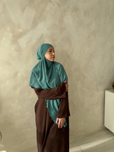 Load image into Gallery viewer, Khimar -  Crepe  -  Sea green
