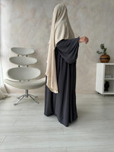 Load image into Gallery viewer, Balloon sleeve Large madina silk Abaya
