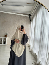 Load image into Gallery viewer, Balloon sleeve Large madina silk Abaya
