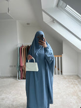 Load image into Gallery viewer, Two Piece Jilbab - Prayer set - Crepe
