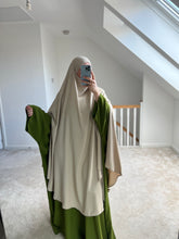 Load image into Gallery viewer, Maxi Khimar Cape - Madina Silk
